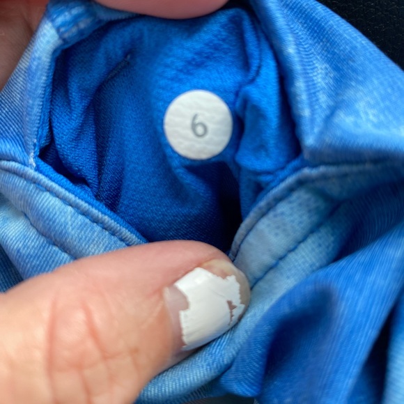 Lululemon size 6 - Picture 3 of 3